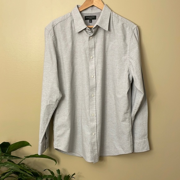Banana Republic Men’s Size L Button Down - Picture 1 of 7